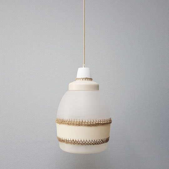 Upcycle hooked on it lamp in wit - Afbeelding 2