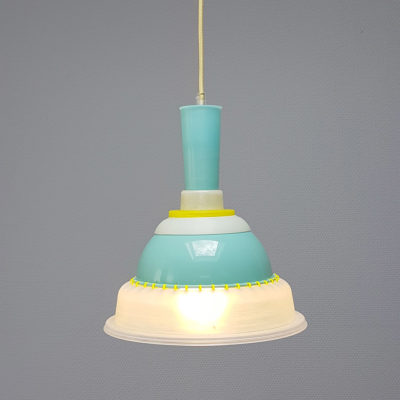 Tupperware Upcycle lamp met licht aan