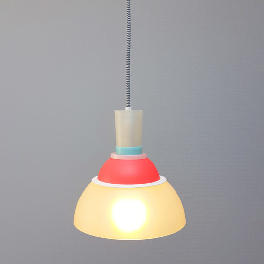 Tupperware Upcycle lamp opaal, wit, rose en lichtblauw