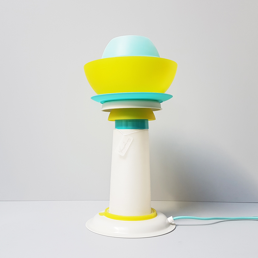 Afscheiden Netto verrassing staande lamp in aqua, geel en wit