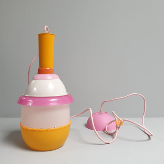 Tupperware upcycle lamp