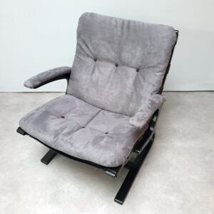 vintage loungechair