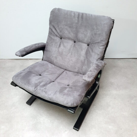 vintage loungechair