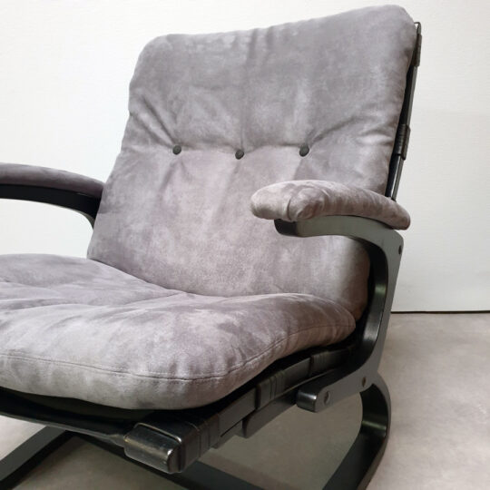 Kengu chair